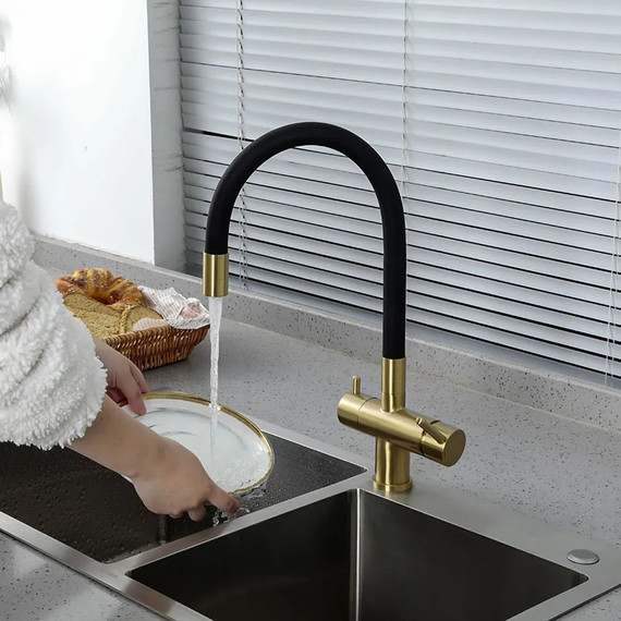 Смеситель для кухни Gappo G4398-33, золото/черный - 2 Смеситель для кухни Gappo G4398-33, золото/черный фото 2