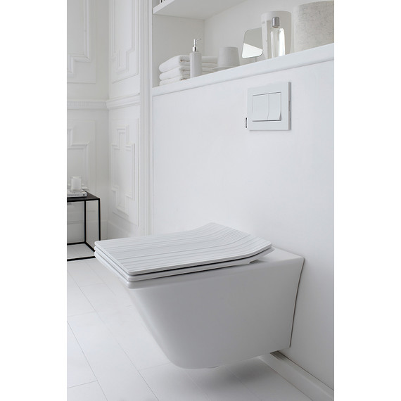 Унитаз подвесной безободковый Jacob Delafon Grands Boulevards EDW102-00 - 2 Унитаз подвесной безободковый Jacob Delafon Grands Boulevards EDW102-00 фото 2