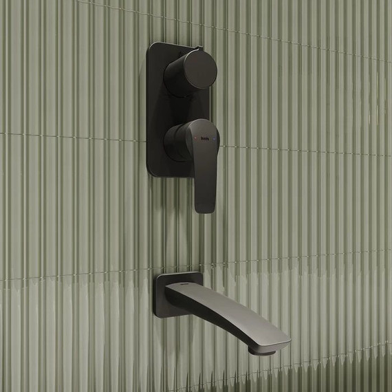 Душевая система для ванны Iddis Ray RAYBL03i68, черный матовый - 4 Душевая система для ванны Iddis Ray RAYBL03i68, черный матовый фото 4