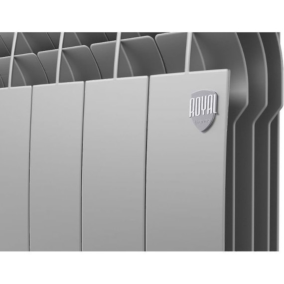 Радиатор Royal Thermo BiLiner 500 VR Silver Satin 320х570 мм (4 секции) фото 3