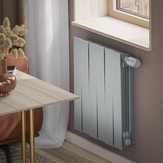 Радиатор Royal Thermo PianoForte 500 Silver Satin VDR80 480х590 мм (6 секций) фото 4