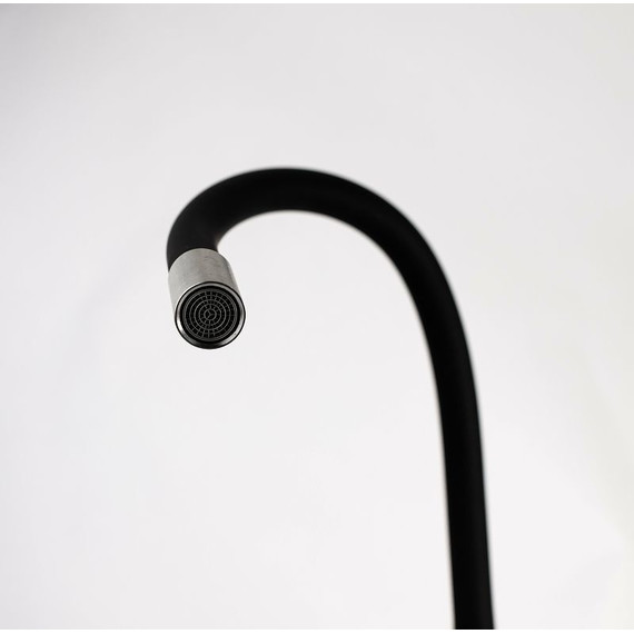 Смеситель для кухни Esko K44 B, чёрный/никель матовый, Цвет производителя: чёрный, никель - 3 Смеситель для кухни Esko K44 B, чёрный/никель матовый, Цвет производителя: чёрный, никель фото 3