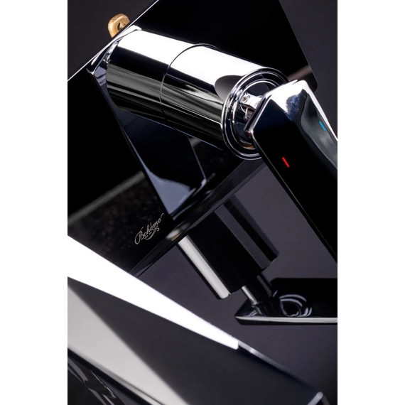 Смеситель для раковины настенный Boheme Venturo 375 (со скрытой частью) chrome фото 3