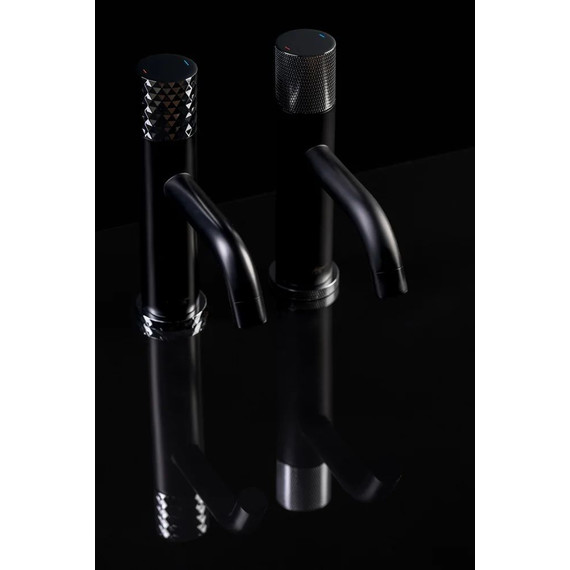 Смеситель для раковины Boheme Stick 121-BCR.2, black chrome, Цвет производителя: black chrome фото 2